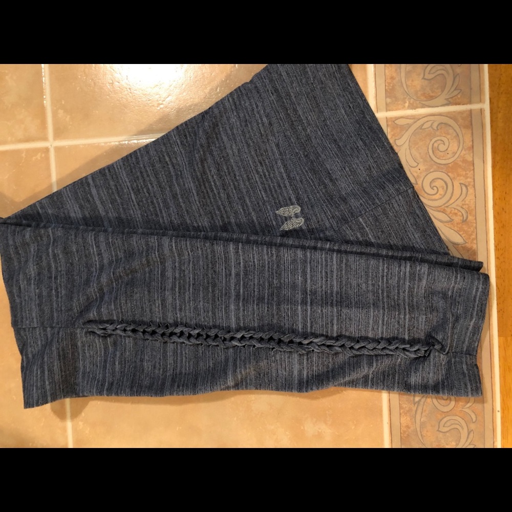 Victoria’s Secret Leggings - Picture 1 of 6